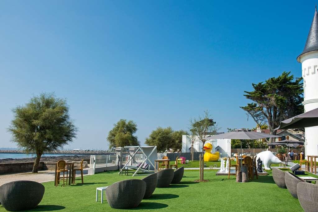 Hotel Chateau Des Tourelles - Relais Thalasso & Spa Pornichet Exterior foto